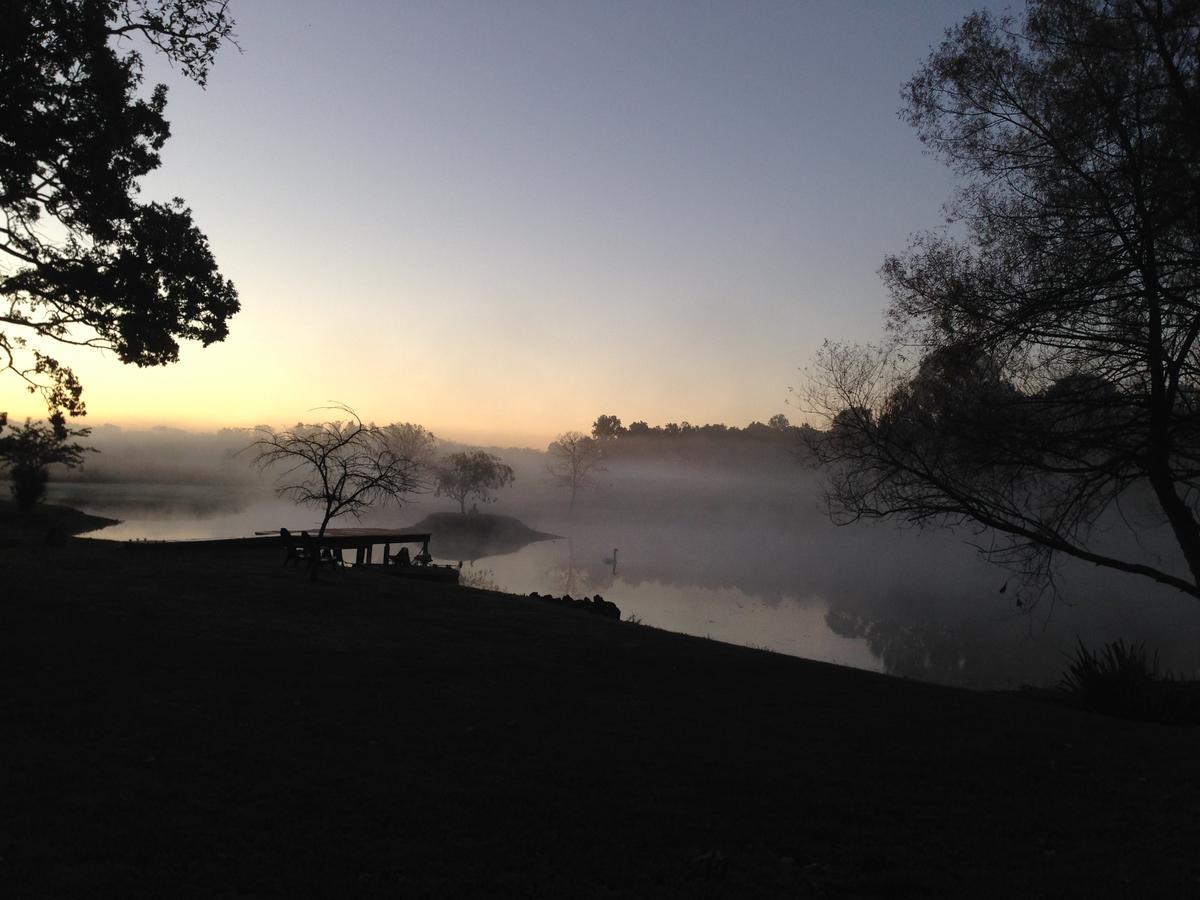 Swan Song Inn Marshfield ภายนอก รูปภาพ